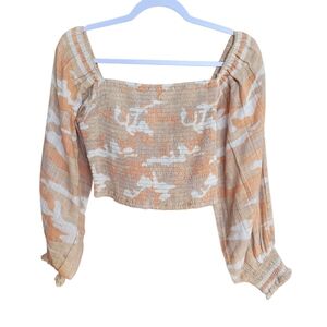 Z & L Europe Camo Blouse Medium